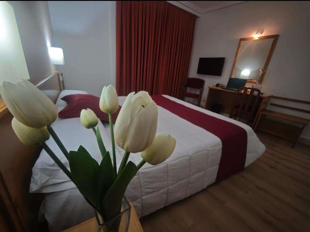 Hotel Helmantico Villares de la Reina Dış mekan fotoğraf