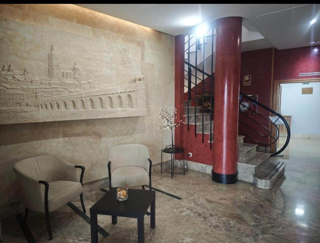 Hotel Helmantico Villares de la Reina Dış mekan fotoğraf